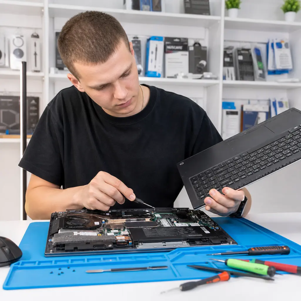 заменить клавиатуру на ноутбуке Acer в Кстово